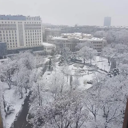 Roof Penthouse 15th Floor Apartment *